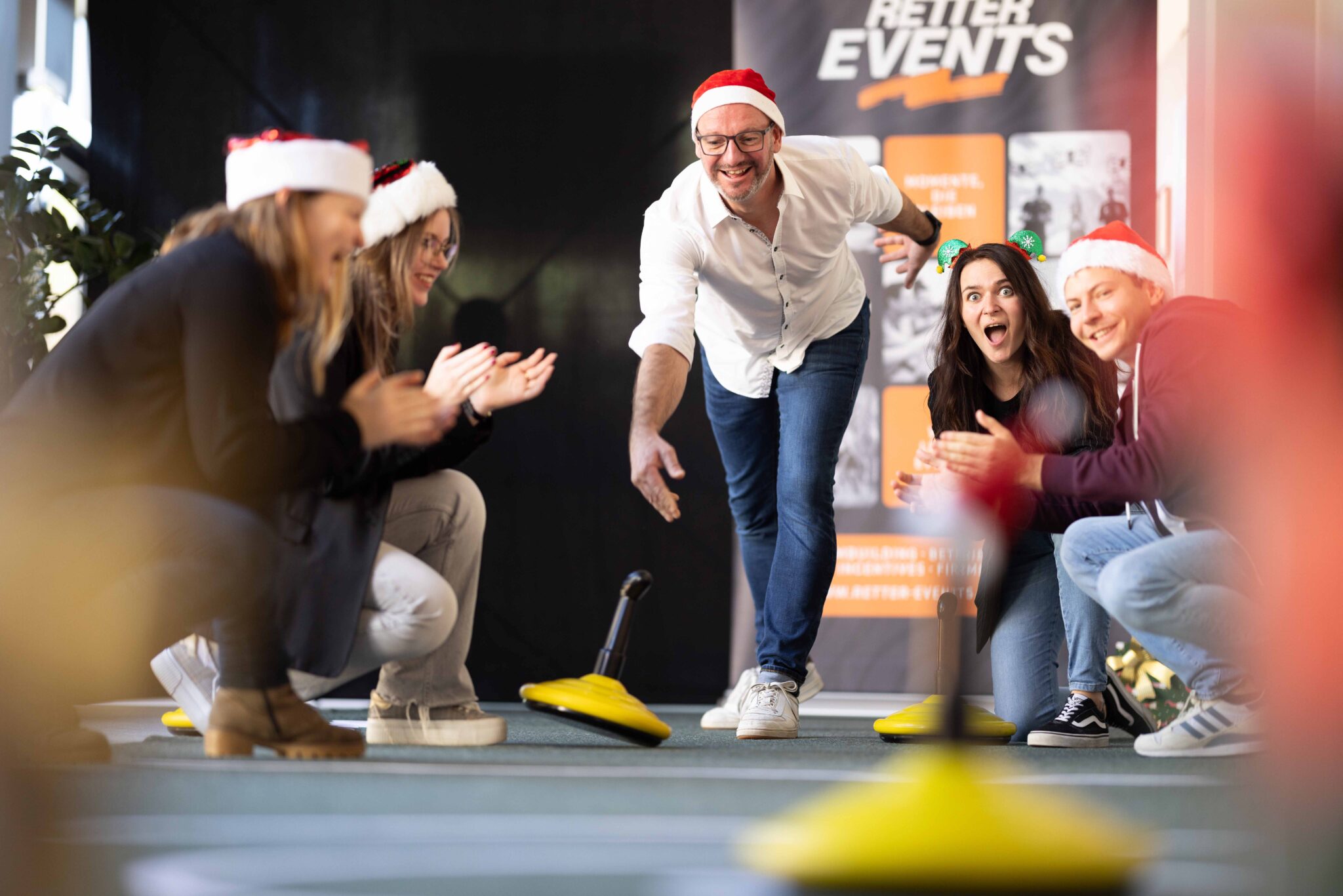 8876 Teppich Curling by RETTER EVENTS weihnachtlich